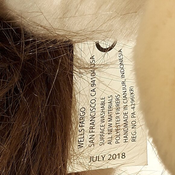 Wells Fargo Legendary Pony Hunter Plush Stuffed Animal With Red Blanket - Picture 10 of 11